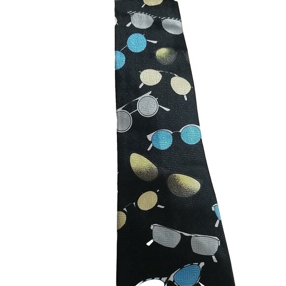 Vintage Designs By A. Rogers Black Sunglasses 2 Neck Tie - Picture 2 of 4